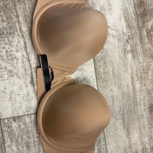 Strapless bra